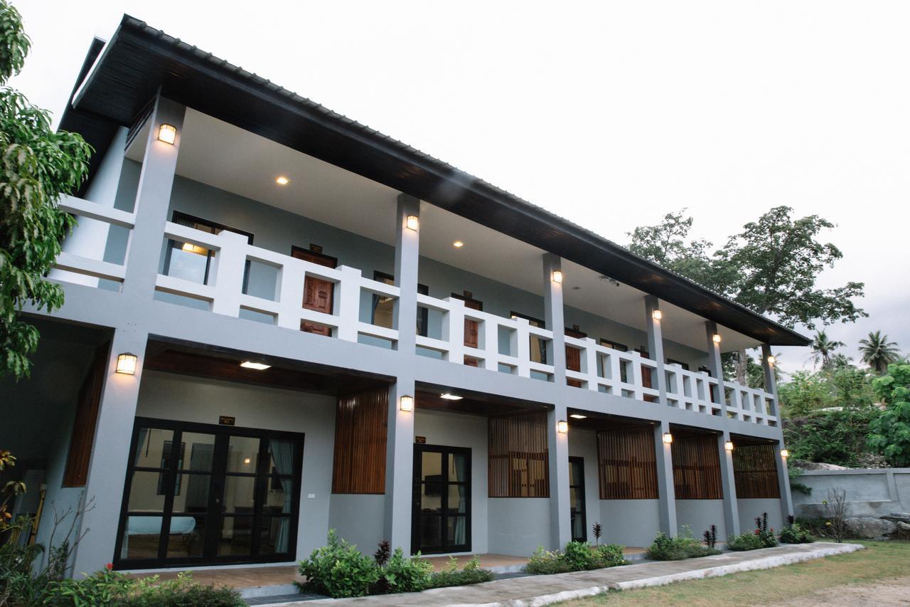 Billabong Hotel And Cafe Baan Tai Eksteriør billede