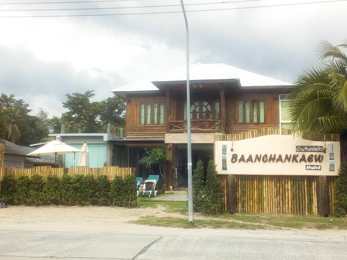 Billabong Hotel And Cafe Baan Tai Eksteriør billede