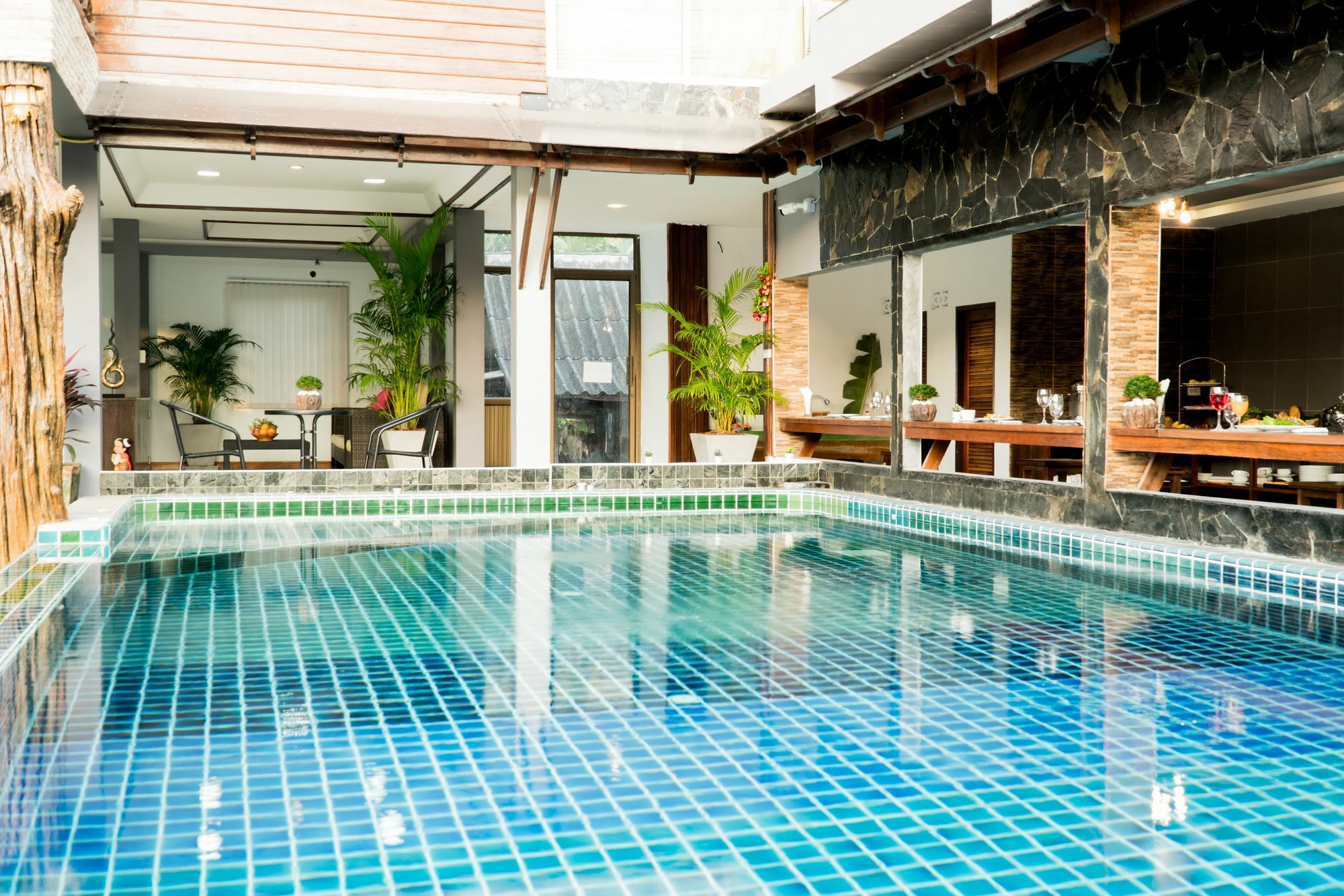 Billabong Hotel And Cafe Baan Tai Eksteriør billede